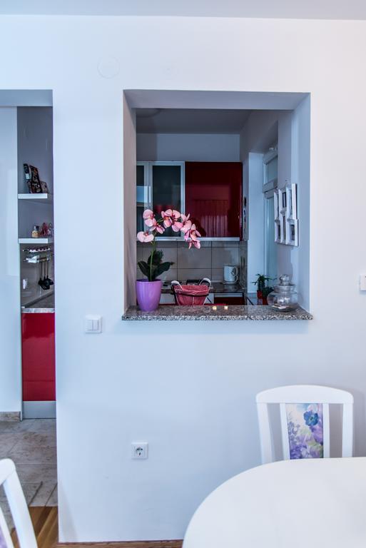 Apartment Flores Osijek Exterior photo